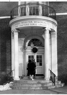 West Hartford Public Library on South Main Street, West Hartford